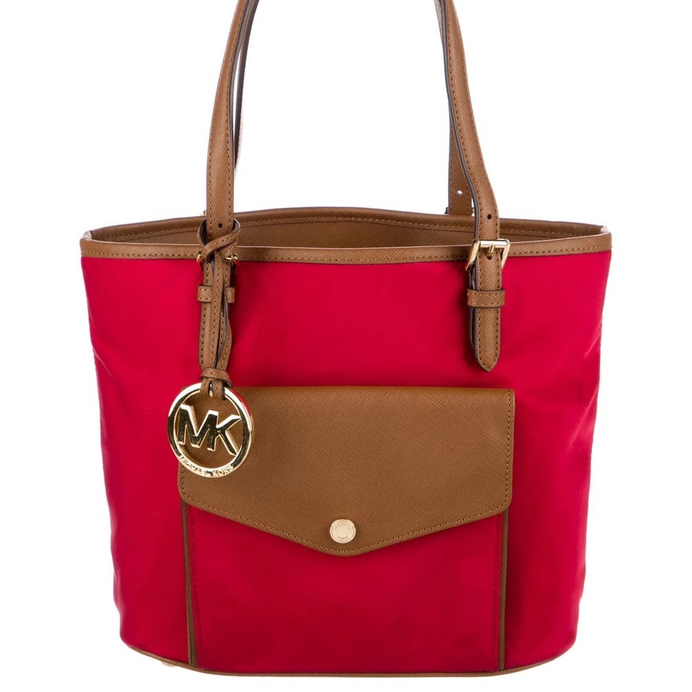 Micheal Kors Jet Set Tote Bag